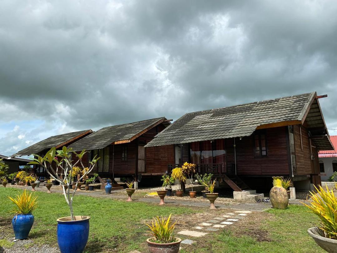 Tamteh Homestay Ayer Hitam Eksteriør bilde